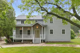 27W268 Hoy Ave, Warrenville, IL 60555 - Photo 1