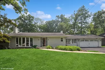 359 N Shady Lane, Elmhurst, IL 60126 - Photo 1