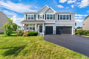 166 Willowwood Dr N, Oswego, IL 60543 - Photo 1