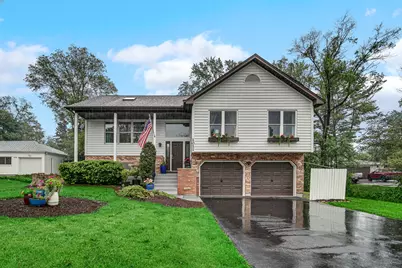 1011 Shady Lane, Lombard, IL 60148 - Photo 1