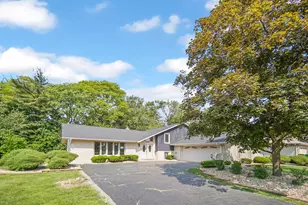 17938 Tarpon Ct, Homewood, IL 60430 - Photo 1