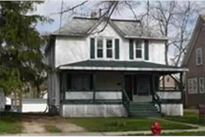 725 S 2nd Street, Dekalb, IL 60115 - Photo 1