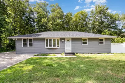 250 E 1st Street, Braidwood, IL 60408 - Photo 1