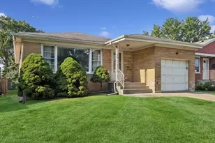 7647 W Devon Ave, Chicago, IL 60631 - Photo 1