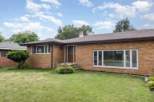 636 Patterson Rd, Joliet, IL 60436 - Photo 1