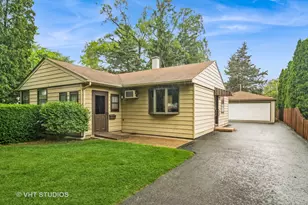 2200 St James St, Rolling Meadows, IL 60008 - Photo 1