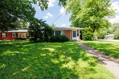 1308 Croxton Avenue, Bloomington, IL 61701 - Photo 1