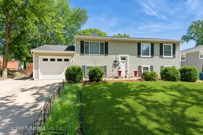 1700 Laurel Avenue, Hanover Park, IL 60133 - Photo 1