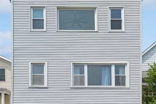 1140 W Barry Ave, Chicago, IL 60657 - Photo 1