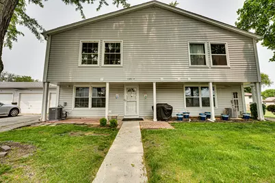 1351 N Glen Circle #A, Aurora, IL 60506 - Photo 1