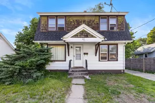 810 N Horsman St, Rockford, IL 61101 - Photo 1