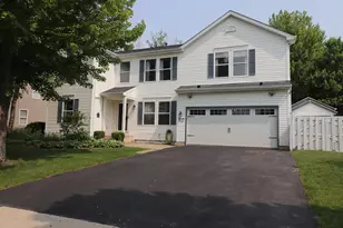 2886 E 6th St, Belvidere, IL 61008 - Photo 1