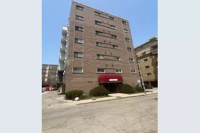 7449 Washington Street #606, Forest Park, IL 60130 - Photo 1