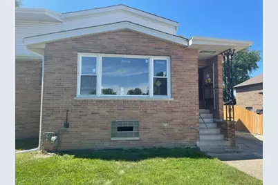 8110 Lockwood Avenue, Burbank, IL 60459 - Photo 1