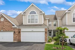 513 Citadel Cir, Westmont, IL 60559 - Photo 1