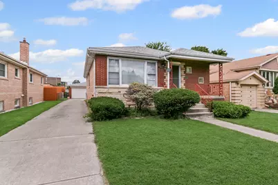 9826 S Harding Avenue, Evergreen Park, IL 60805 - Photo 1