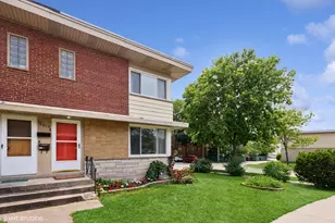 5016 Suffield Ct, Skokie, IL 60077 - Photo 1