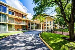 1150 E Jackson St, Lombard, IL 60148 - Photo 1