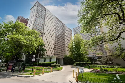 3950 N Lake Shore Drive #327, Chicago, IL 60613 - Photo 1