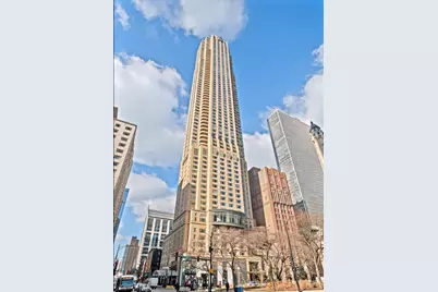 800 N Michigan Avenue #3701, Chicago, IL 60611 - Photo 1