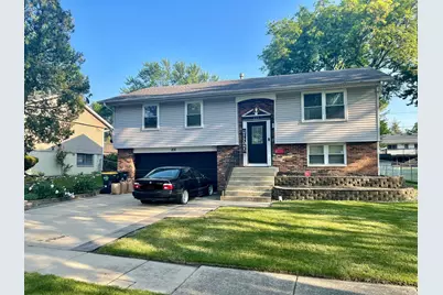 806 Flowers Avenue, Streamwood, IL 60107 - Photo 1