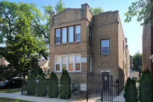 2857 N Avers Ave, Chicago, IL 60618 - Photo 1