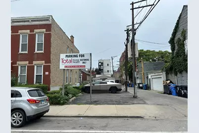 2414 W Augusta Boulevard, Chicago, IL 60622 - Photo 1