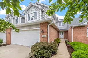 2112 Prairie Ln, Woodridge, IL 60517 - Photo 1