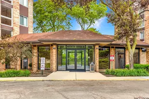 500 W Huntington Commons Rd, Mount Prospect, IL 60056 - Photo 1