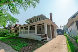 710 N Taylor Ave, Oak Park, IL 60302 - Photo 1