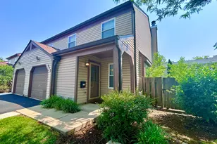 513 Nebraska Cir, Carol Stream, IL 60188 - Photo 1