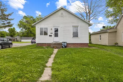 420 N 9th Street, Herrin, IL 62948 - Photo 1