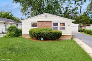 1917 W 163rd St, Markham, IL 60428 - Photo 1