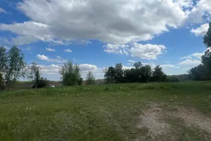 8145 Carriage Ln, Spring Grove, IL 60081 - Photo 1