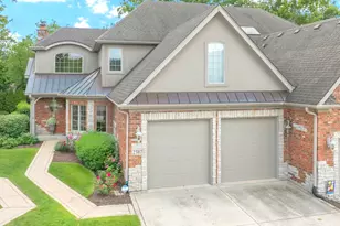 2387 Durand Dr, Downers Grove, IL 60516 - Photo 1