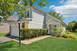 4643 Rolling Hills Dr, Lake in the Hills, IL 60156 - Photo 1