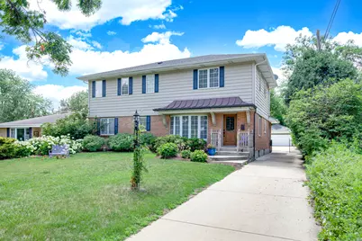 885 Glen Oak Avenue, Glen Ellyn, IL 60137 - Photo 1