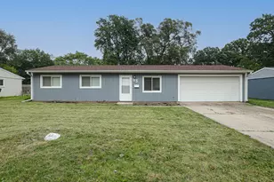 63 Sierra Rd, Montgomery, IL 60538 - Photo 1