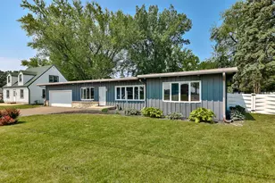 408 N Elida St, Winnebago, IL 61088 - Photo 1