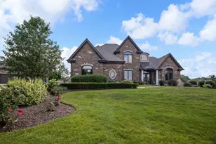 8746 Stone Creek Blvd, Frankfort, IL 60423 - Photo 1