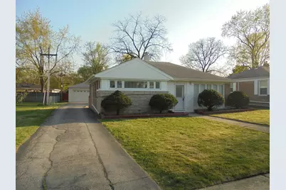 2045 Magnolia Road, Homewood, IL 60430 - Photo 1