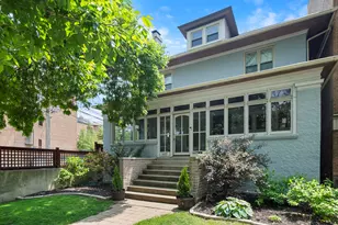 1419 W Birchwood Ave, Chicago, IL 60626 - Photo 1