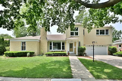 8318 Kilbourn Avenue, Skokie, IL 60076 - Photo 1