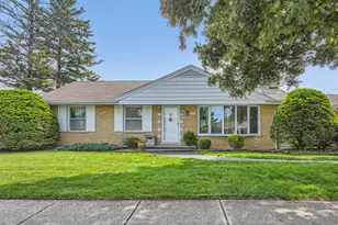 9001 Mobile Ave, Oak Lawn, IL 60453 - Photo 1