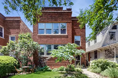 117 S Grove Avenue, Oak Park, IL 60302 - Photo 1