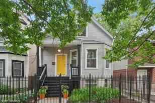 1631 N Drake Ave, Chicago, IL 60647 - Photo 1