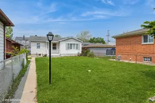 552 Freeland Ave, Calumet City, IL 60409 - Photo 1