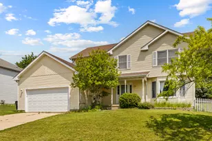 212 Jake Ln, Hampshire, IL 60140 - Photo 1