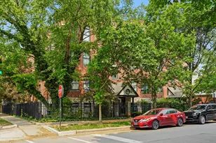 2500 N Seminary Ave, Chicago, IL 60614 - Photo 1