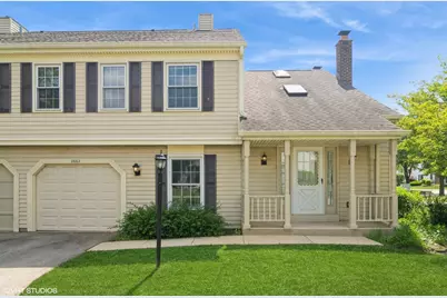2662 College Hill Circle #2662, Schaumburg, IL 60173 - Photo 1